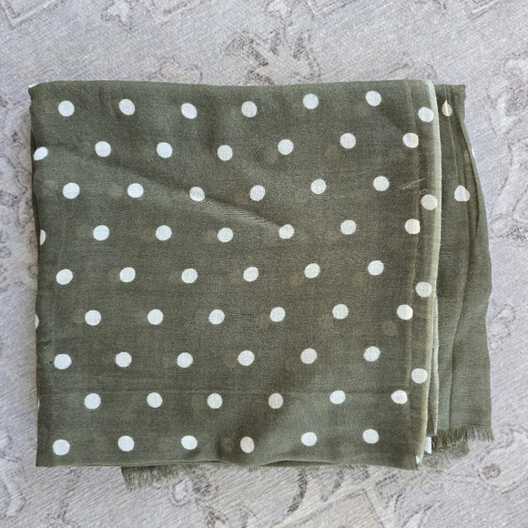 Beck Sonderoaard women's scarf, green, polkadot - Picture 1 of 3